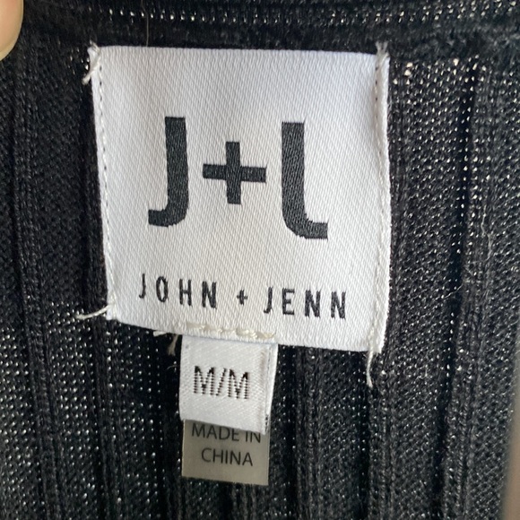 Sz M🇨🇦Like New John + Jenn  Colab Black Heavy Knit Dress Tiered Ruffle Hem. - Picture 8 of 9